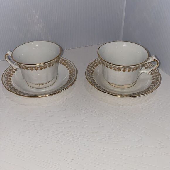 Laughlin China Semi Vitreousus Colonial Elizabethan Classic Tea Cup Saucer - Picture 5 of 14